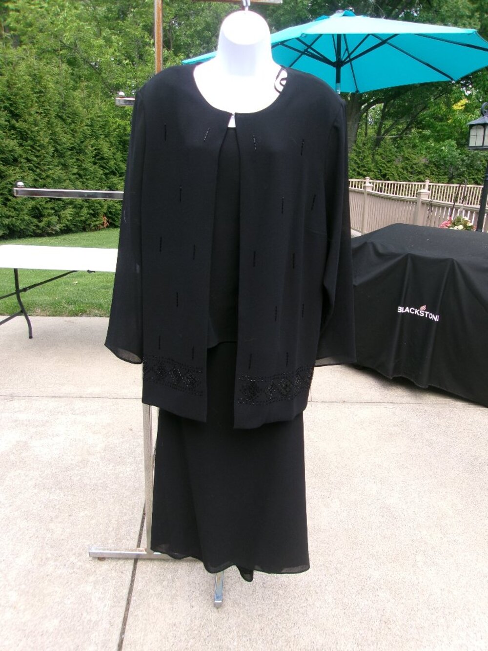 NWT MONTEE BLACK 3PC BEADED JACKET, TOP AND SKIRT SET 22W